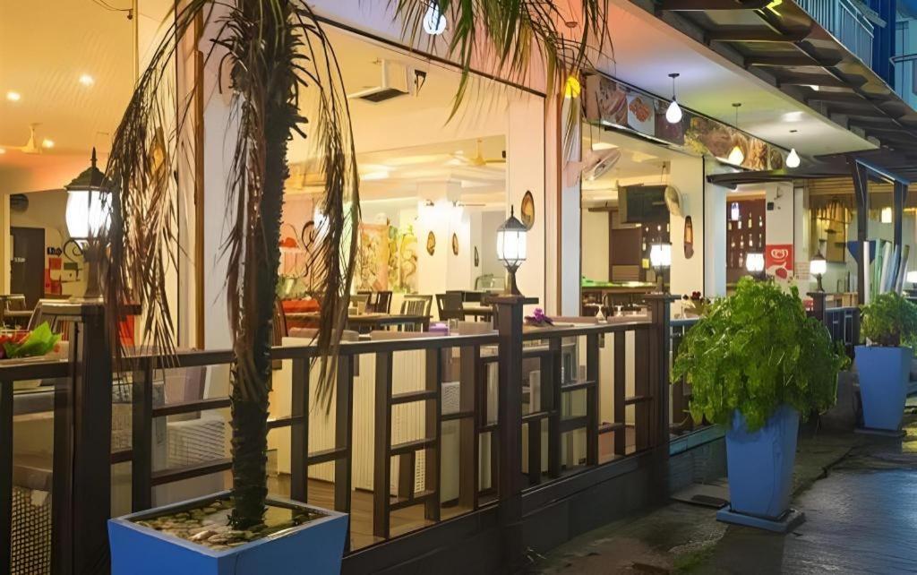 Baya Hotel By Shanaya Phuket Exterior photo
